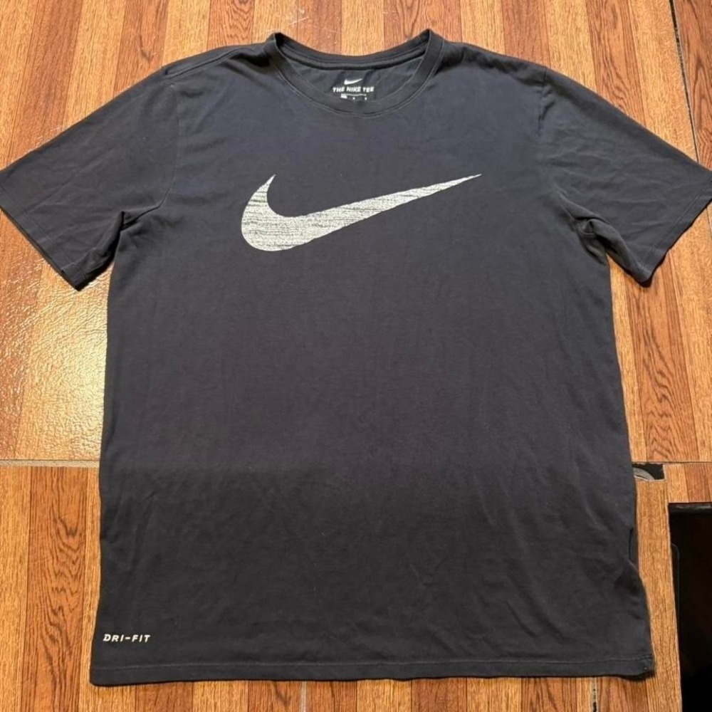 Nike Black Dri-Fit Tech‎ Retro Sportswear Running Train Shirt Fits Medium